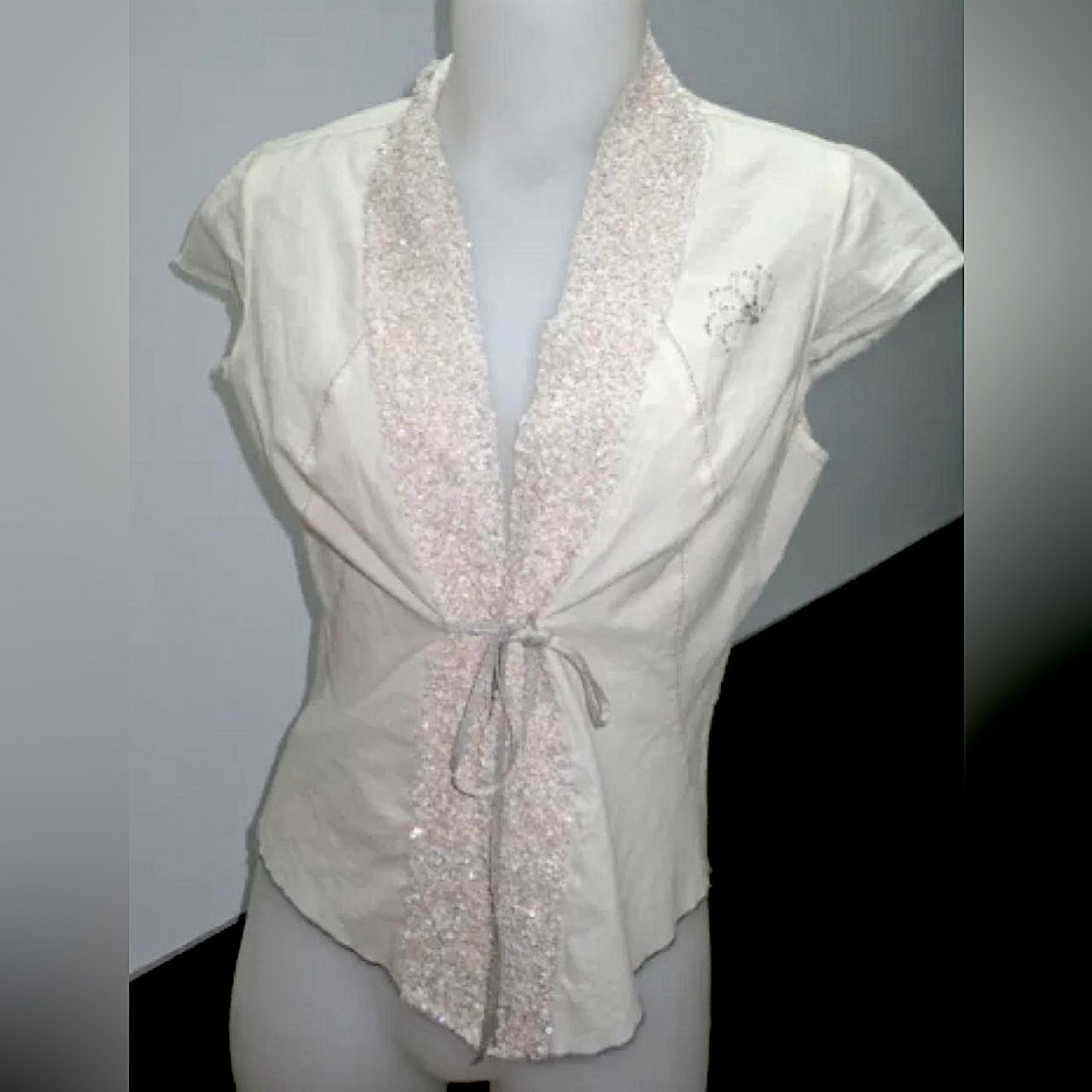 New without tags Burning Torch white sequined top. Size small. 100% cotton